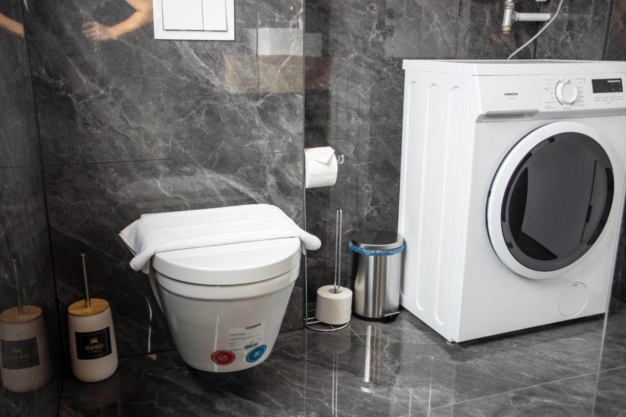 Hugo Apartments Загреб Екстериор снимка