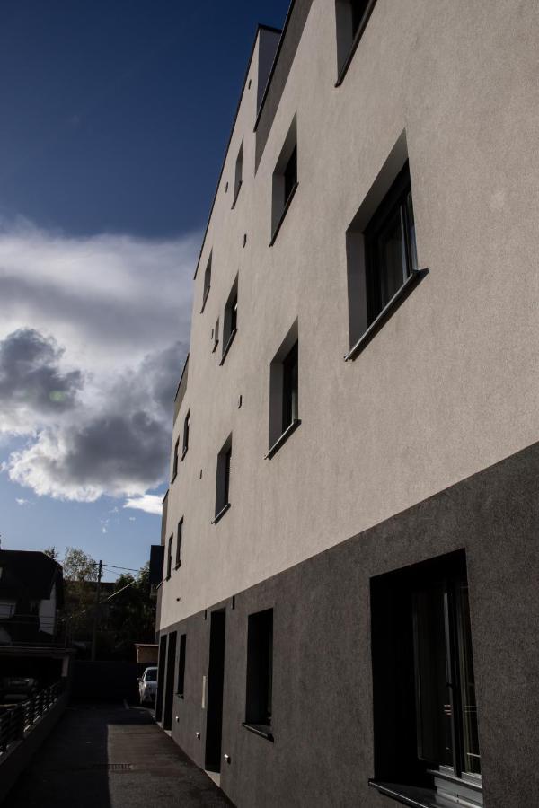Hugo Apartments Загреб Екстериор снимка