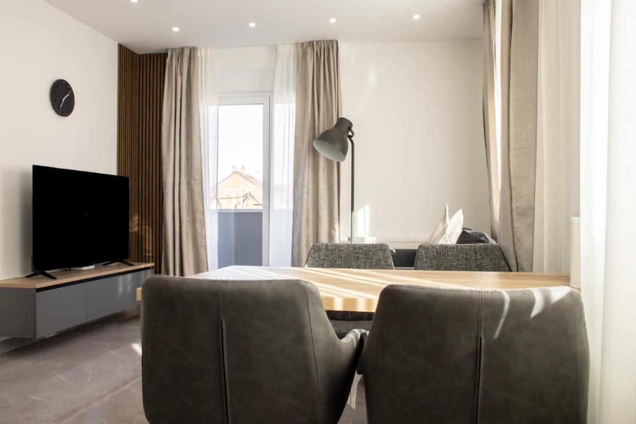 Hugo Apartments Загреб Екстериор снимка