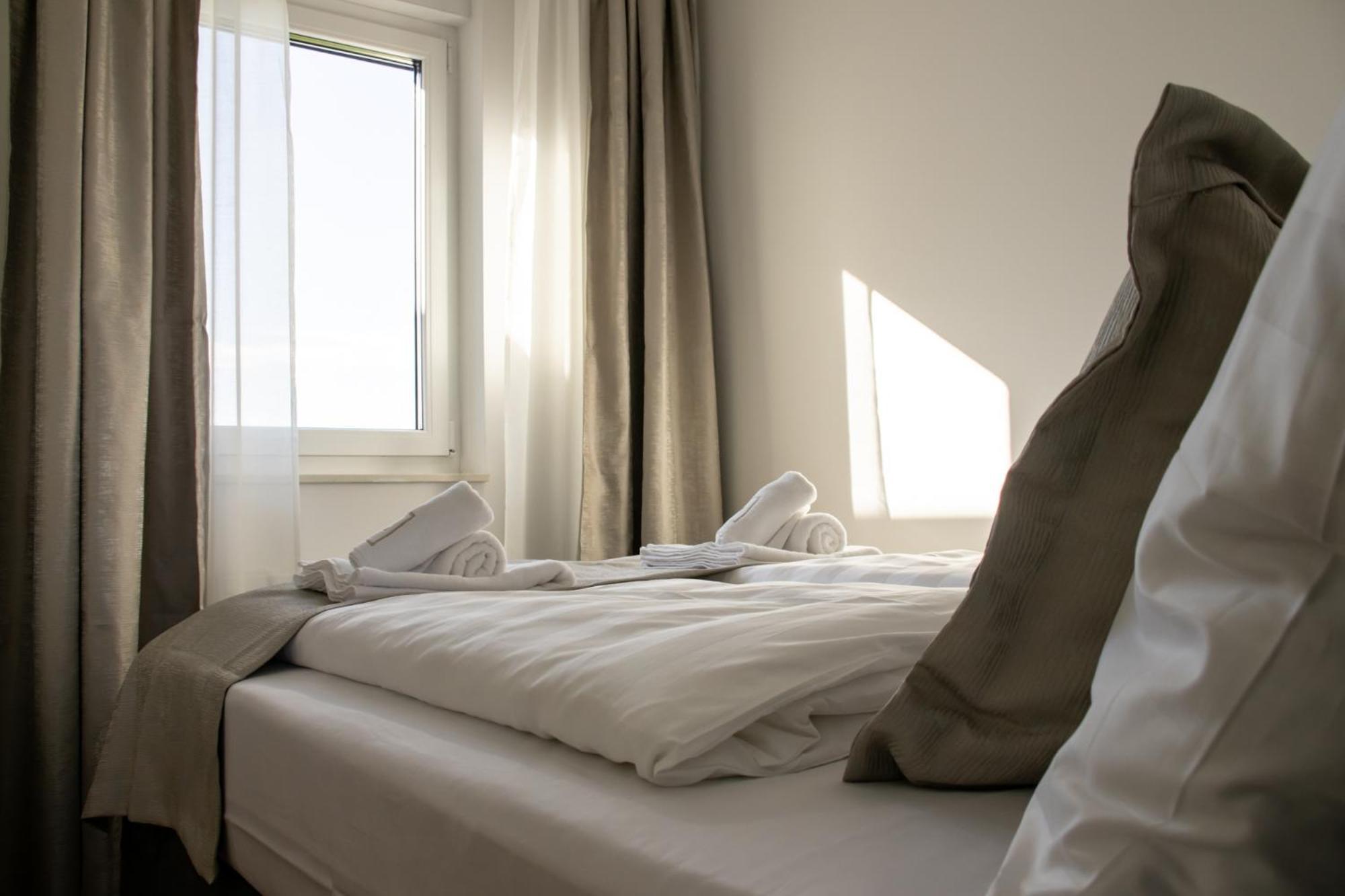 Hugo Apartments Загреб Екстериор снимка